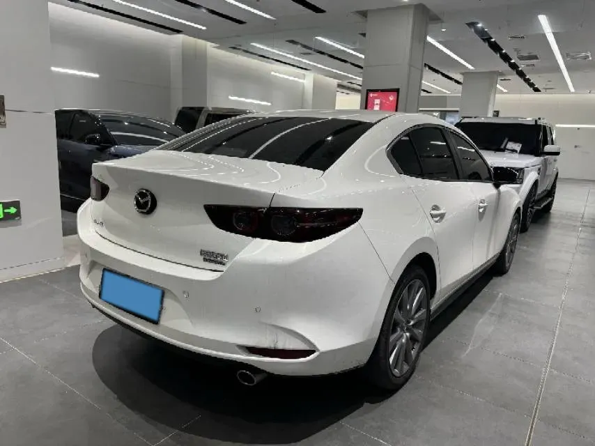 2023 Mazda 3 Axela 2.0L 158HP L4 6AT,autocango,china used car exporter,china ev exporter,chinese used car exporter,chinese used ev exporter