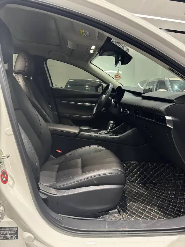 2023 Mazda 3 Axela 2.0L 158HP L4 6AT,autocango,china used car exporter,china ev exporter,chinese used car exporter,chinese used ev exporter