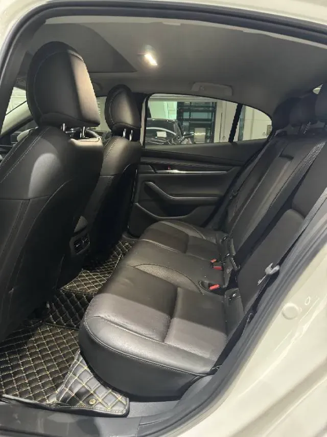 2023 Mazda 3 Axela 2.0L 158HP L4 6AT,autocango,china used car exporter,china ev exporter,chinese used car exporter,chinese used ev exporter