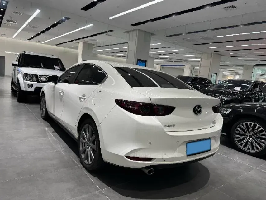 2023 Mazda 3 Axela 2.0L 158HP L4 6AT,autocango,china used car exporter,china ev exporter,chinese used car exporter,chinese used ev exporter