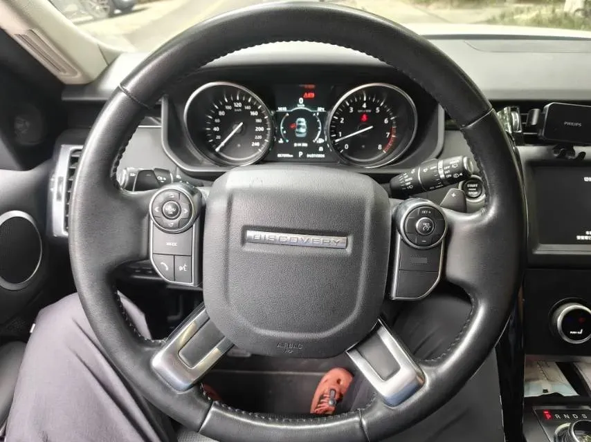 2018 Land Rover Discovery 3.0T 340HP V6 8AT,autocango,china used car exporter,china ev exporter,chinese used car exporter,chinese used ev exporter