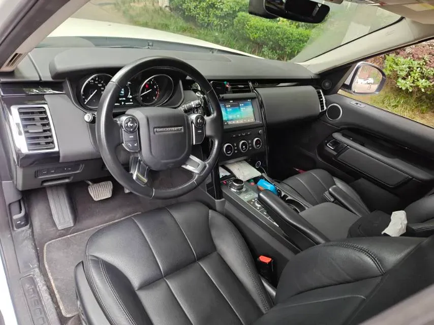 2018 Land Rover Discovery 3.0T 340HP V6 8AT,autocango,china used car exporter,china ev exporter,chinese used car exporter,chinese used ev exporter