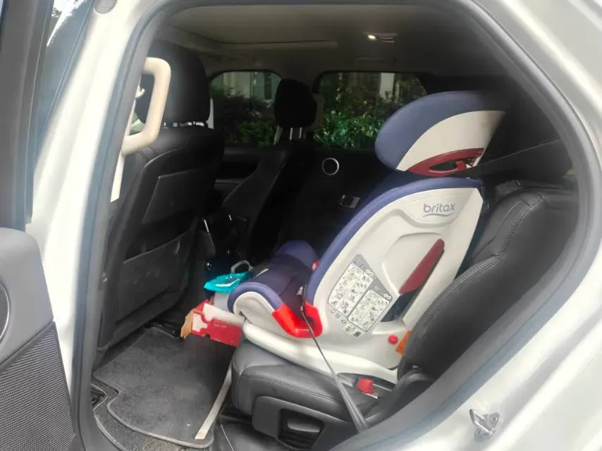 2018 Land Rover Discovery 3.0T 340HP V6 8AT,autocango,china used car exporter,china ev exporter,chinese used car exporter,chinese used ev exporter