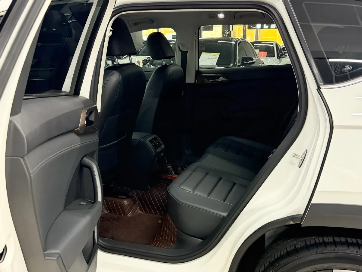 2022 Volkswagen Tharu 1.4T 150HP L4 7DCT,autocango,china used car exporter,china ev exporter,chinese used car exporter,chinese used ev exporter