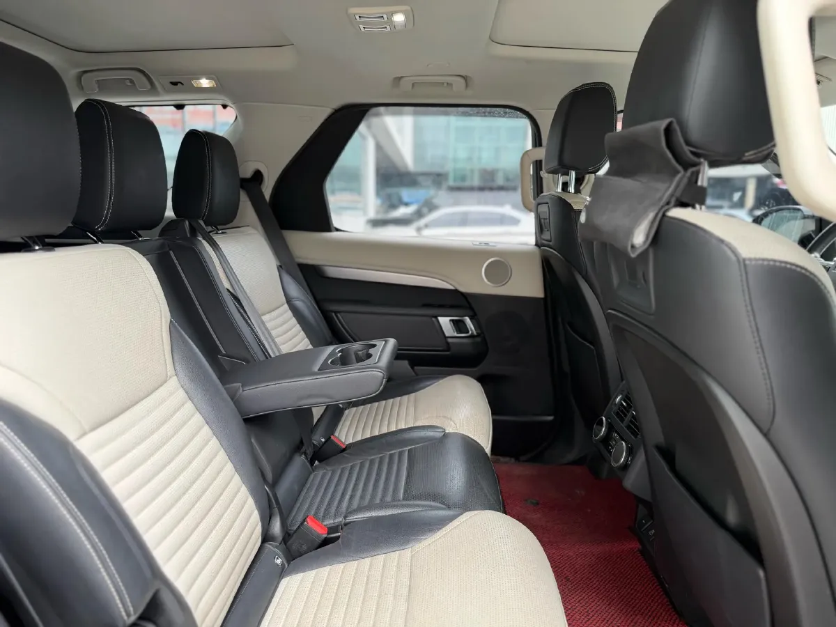 2021 Land Rover Discovery 3.0T 360HP L6 8AT,autocango,china used car exporter,china ev exporter,chinese used car exporter,chinese used ev exporter