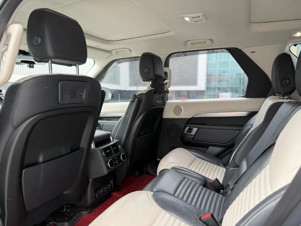 2021 Land Rover Discovery 3.0T 360HP L6 8AT,autocango,china used car exporter,china ev exporter,chinese used car exporter,chinese used ev exporter