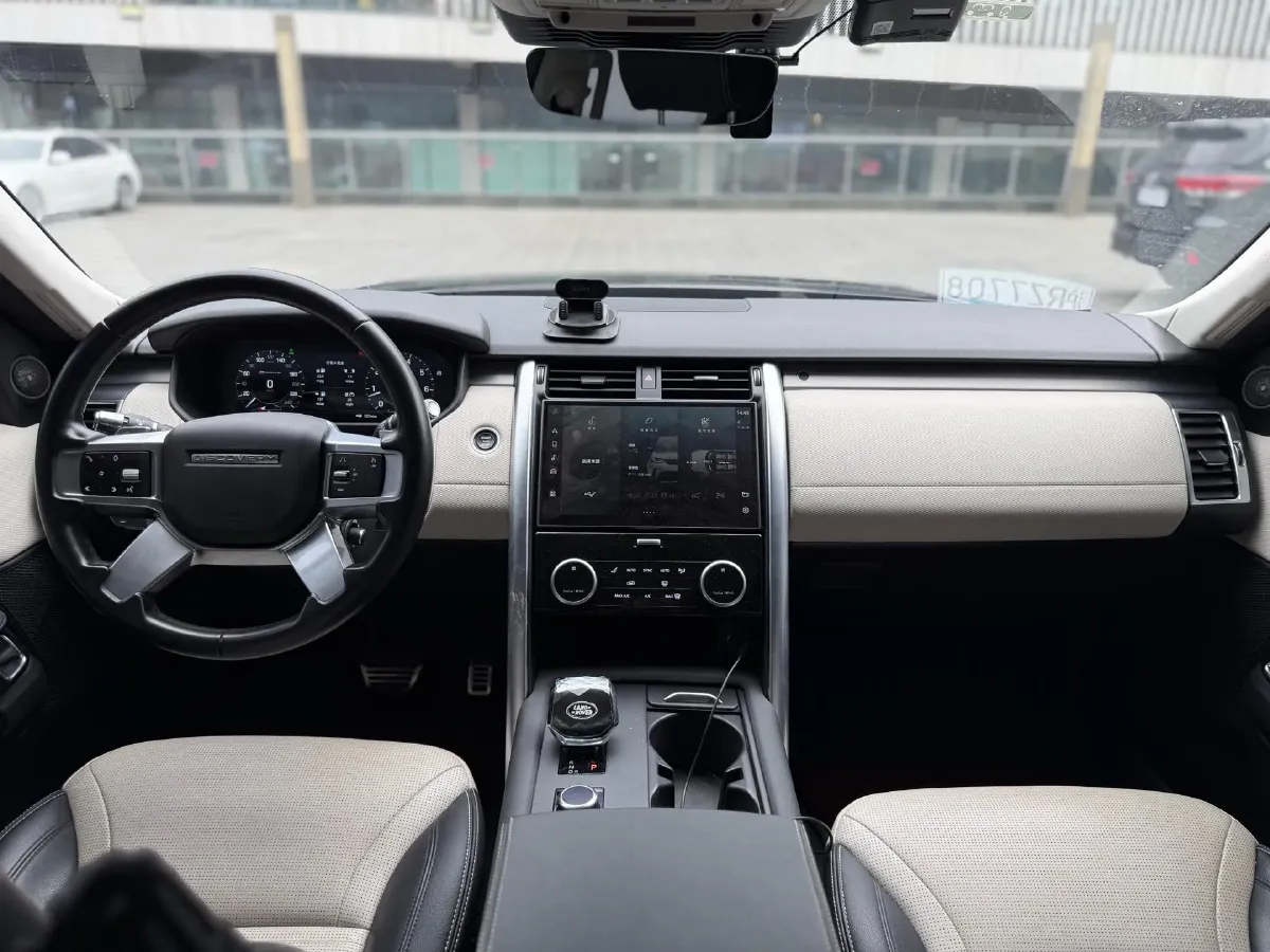 2021 Land Rover Discovery 3.0T 360HP L6 8AT,autocango,china used car exporter,china ev exporter,chinese used car exporter,chinese used ev exporter