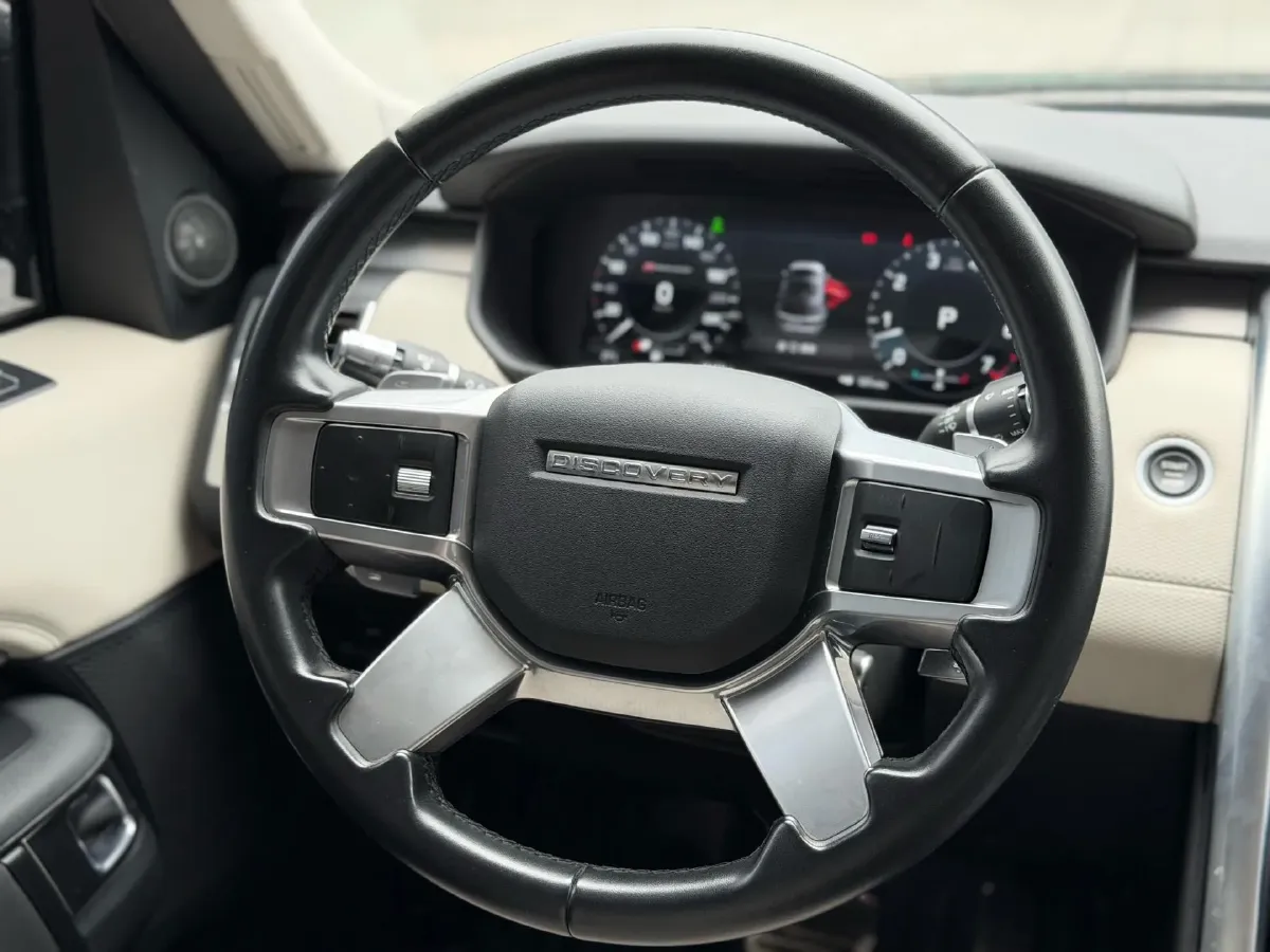 2021 Land Rover Discovery 3.0T 360HP L6 8AT,autocango,china used car exporter,china ev exporter,chinese used car exporter,chinese used ev exporter