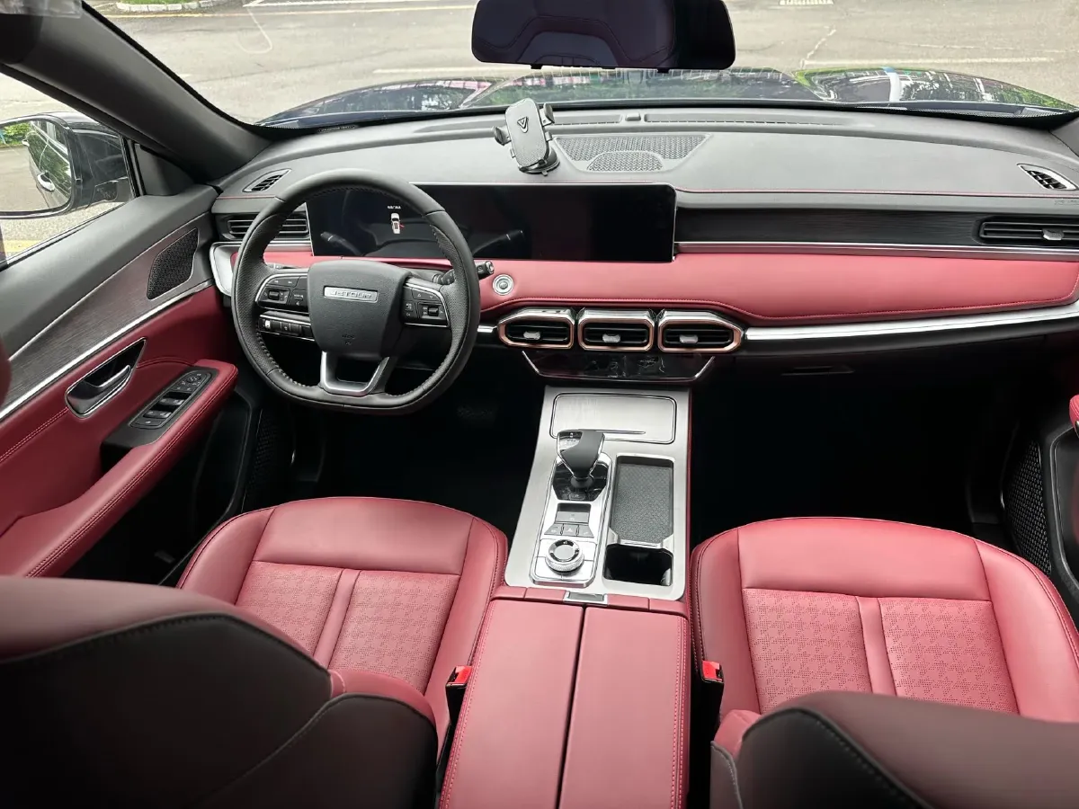 2025 Jetour X70 PLUS C-DM 1.5T 156HP L4 2DHT PHEV,autocango,china used car exporter,china ev exporter,chinese used car exporter,chinese used ev exporter