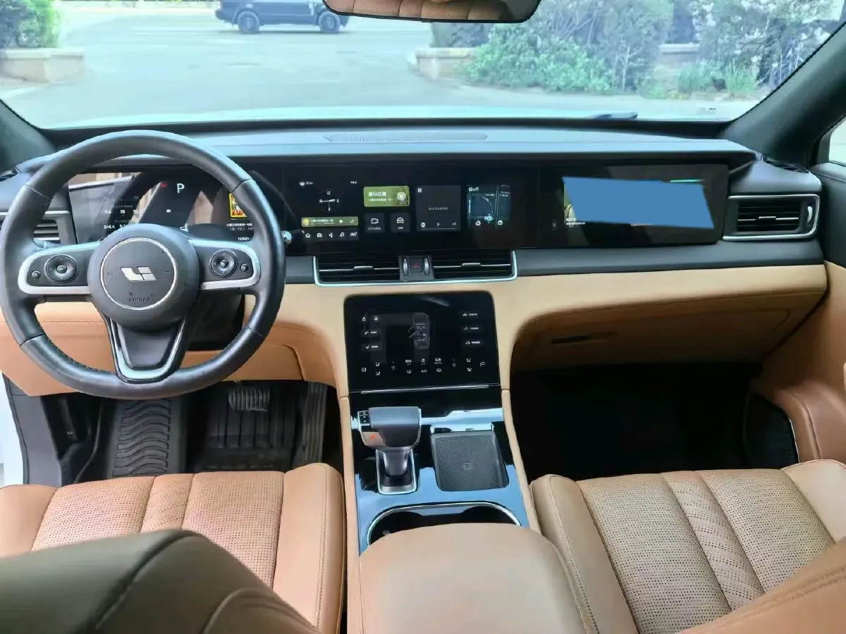 2020 Li ONE Range Extended 131HP REEV 40.5KWH,autocango,china used car exporter,china ev exporter,chinese used car exporter,chinese used ev exporter