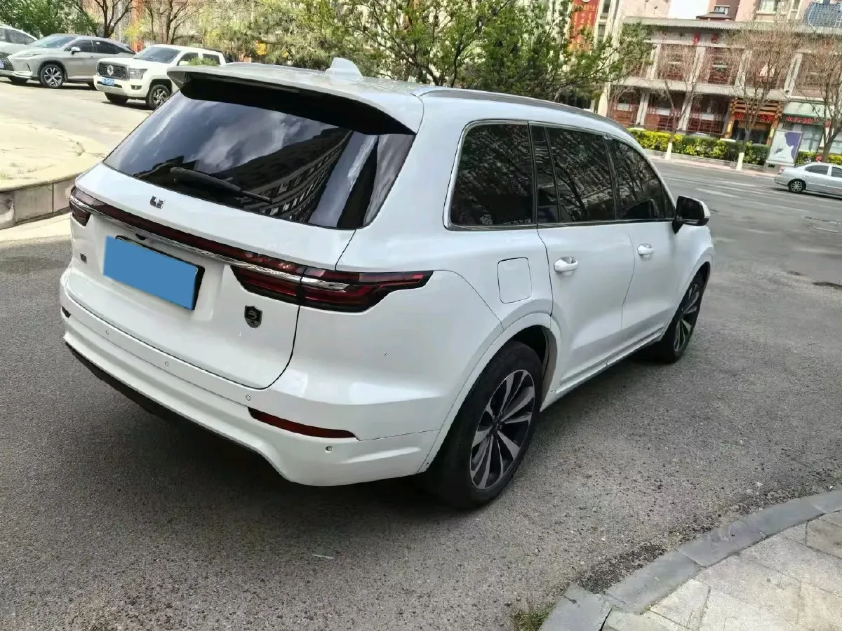 2020 Li ONE Range Extended 131HP REEV 40.5KWH,autocango,china used car exporter,china ev exporter,chinese used car exporter,chinese used ev exporter