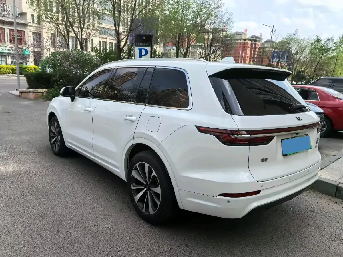 2020 Li ONE Range Extended 131HP REEV 40.5KWH,autocango,china used car exporter,china ev exporter,chinese used car exporter,chinese used ev exporter