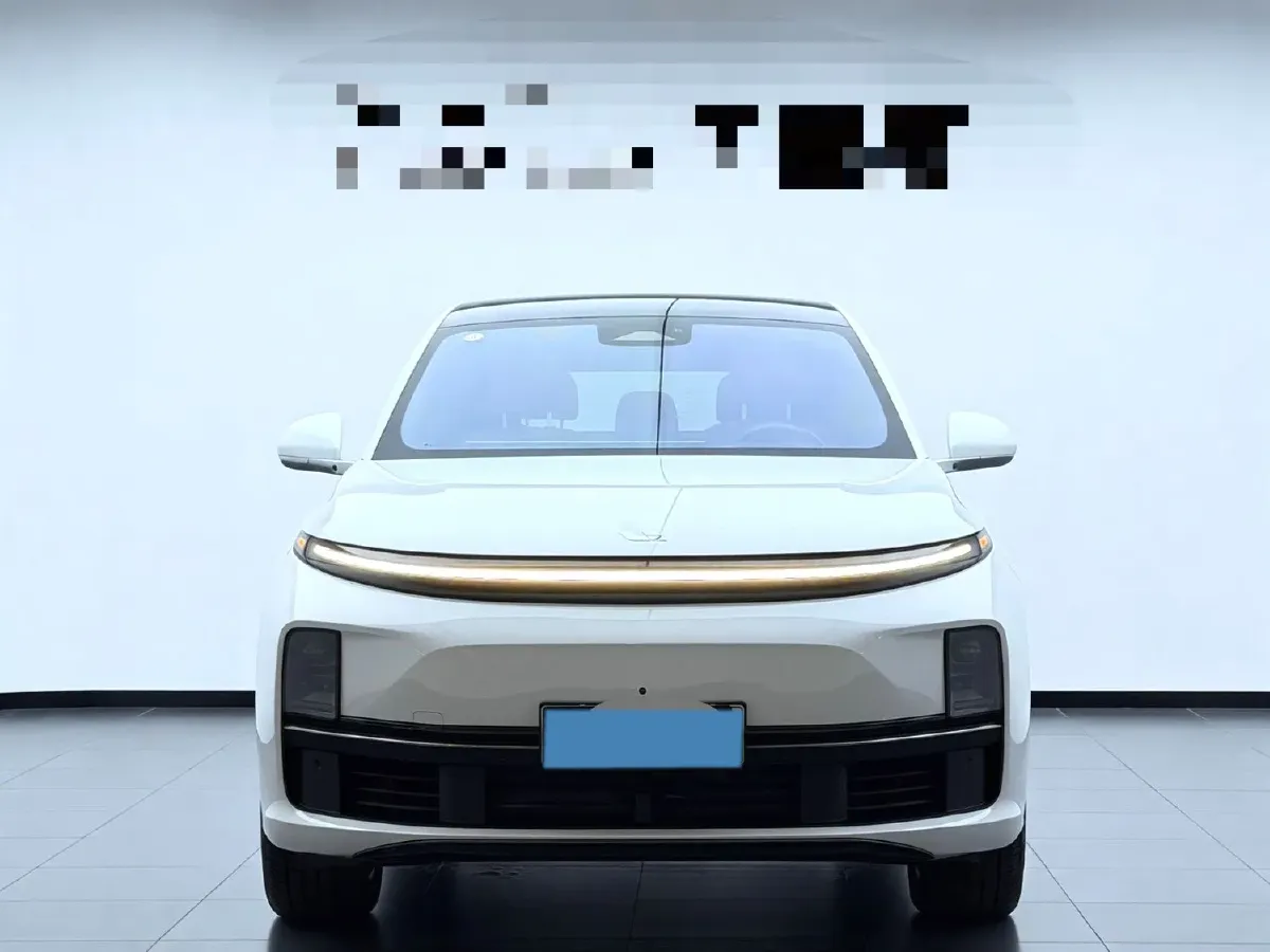 2023 Li L7 Range Extended 154HP REEV 40.9KWH,autocango,china used car exporter,china ev exporter,chinese used car exporter,chinese used ev exporter