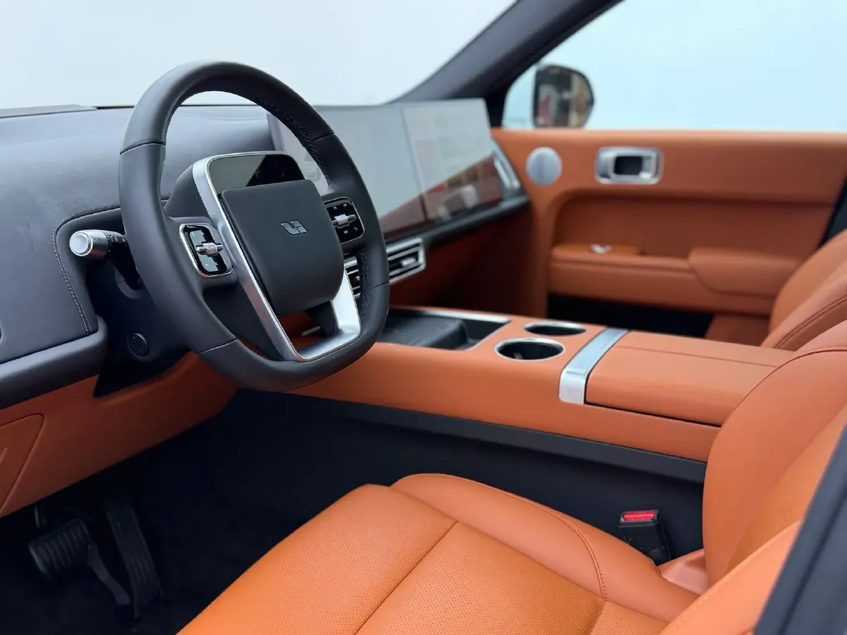 2023 Li L7 Range Extended 154HP REEV 40.9KWH,autocango,china used car exporter,china ev exporter,chinese used car exporter,chinese used ev exporter