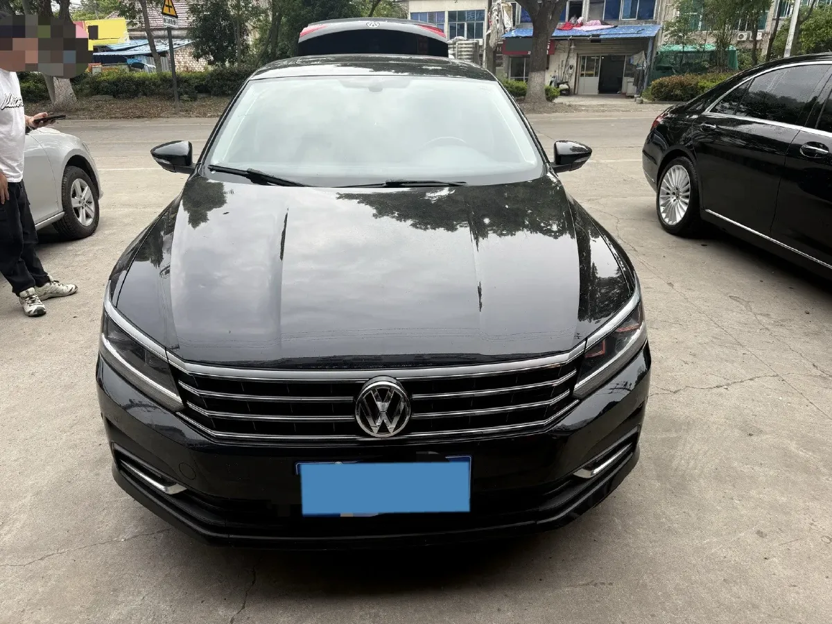 2016 Volkswagen Passat 1.8T 180HP L4 7DCT,autocango,china used car exporter,china ev exporter,chinese used car exporter,chinese used ev exporter