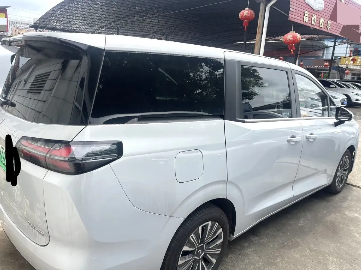 2025 Geely Galaxy L6 1.5L 112HP L4 1DHT PHEV 19.09KWH,autocango,china used car exporter,china ev exporter,chinese used car exporter,chinese used ev exporter