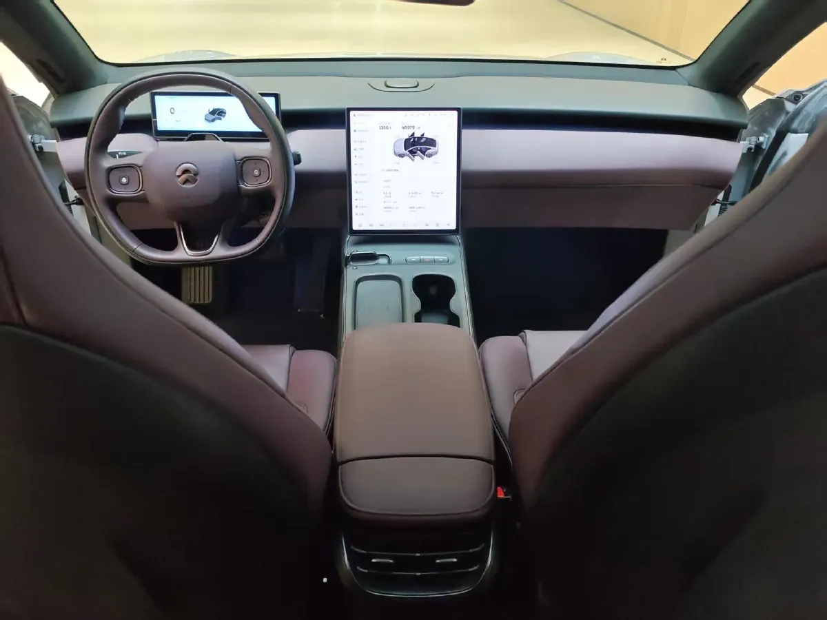 2022 JunTian HeiWuShi Youth 2.0T 203HP L4 6AT,autocango,china used car exporter,china ev exporter,chinese used car exporter,chinese used ev exporter