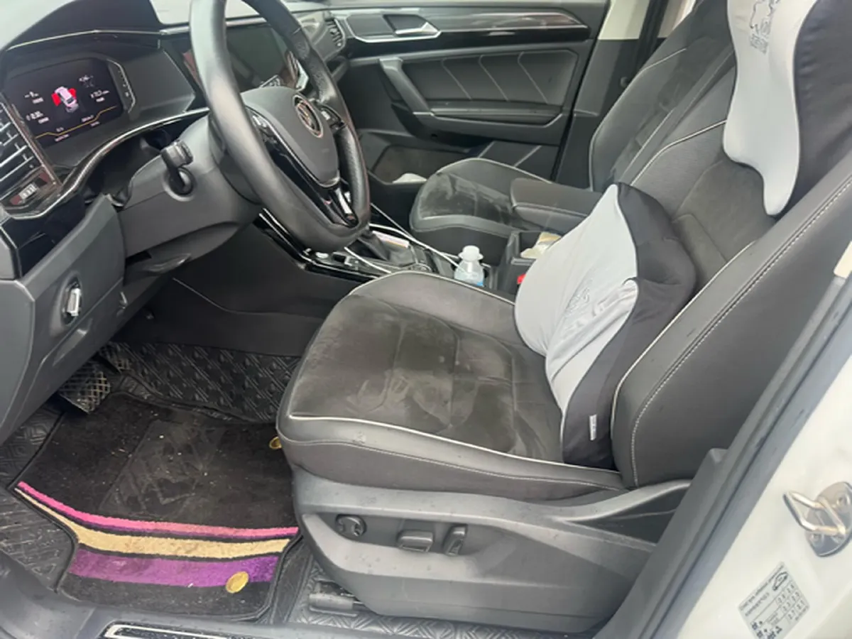 2021 Volkswagen Tayron 2.0T 220HP L4 7DCT,autocango,china used car exporter,china ev exporter,chinese used car exporter,chinese used ev exporter