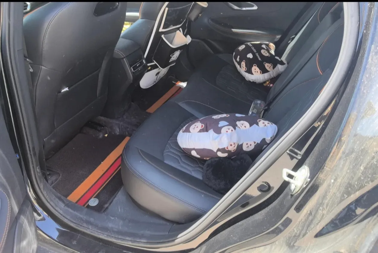 2022 ChangAn UNI-T 1.5T 188HP L4 7DCT,autocango,china used car exporter,china ev exporter,chinese used car exporter,chinese used ev exporter