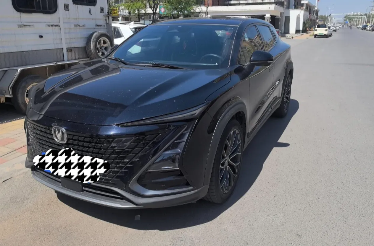 2022 ChangAn UNI-T 1.5T 188HP L4 7DCT,autocango,china used car exporter,china ev exporter,chinese used car exporter,chinese used ev exporter