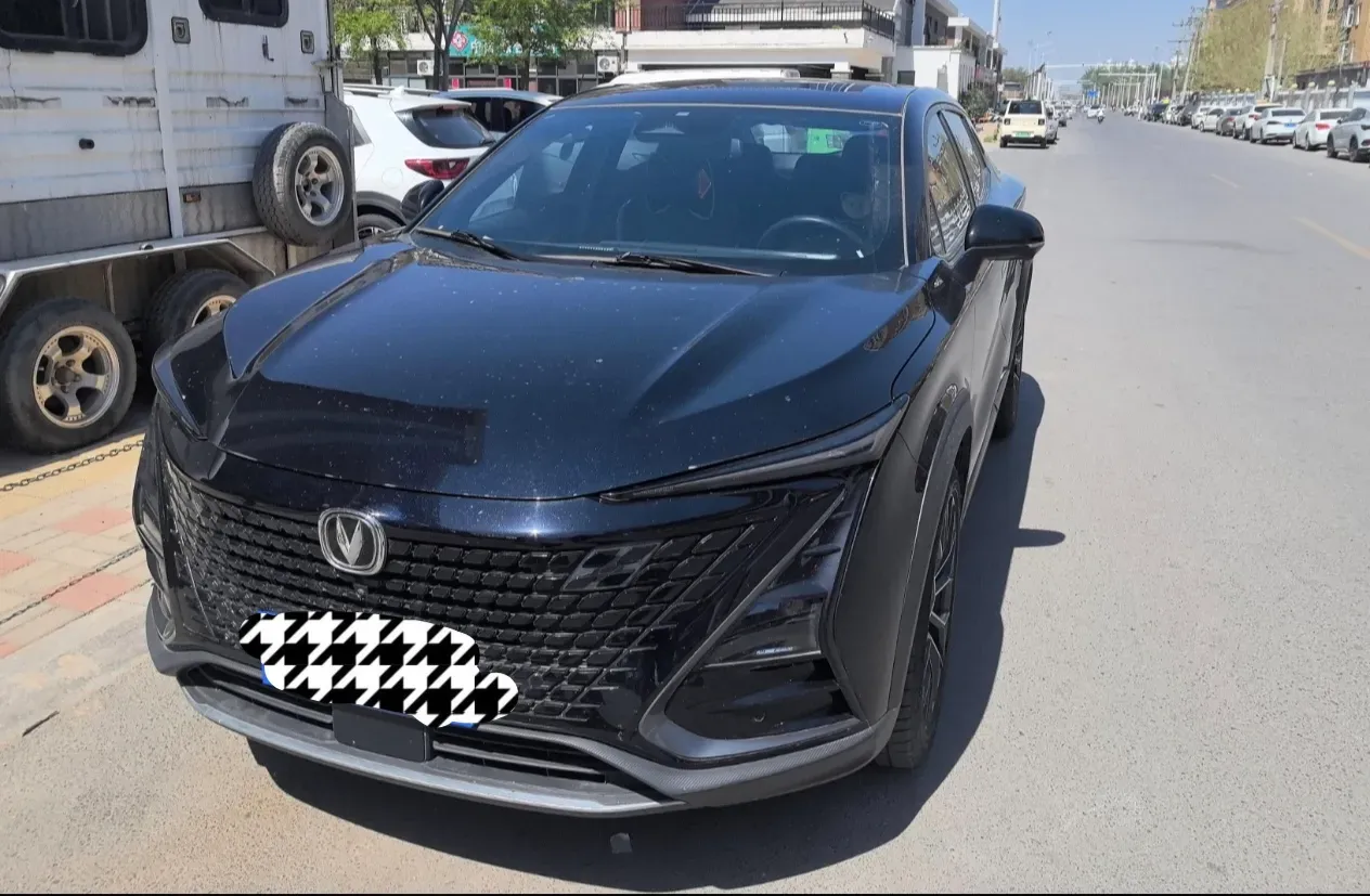 2022 ChangAn UNI-T 1.5T 188HP L4 7DCT,autocango,china used car exporter,china ev exporter,chinese used car exporter,chinese used ev exporter