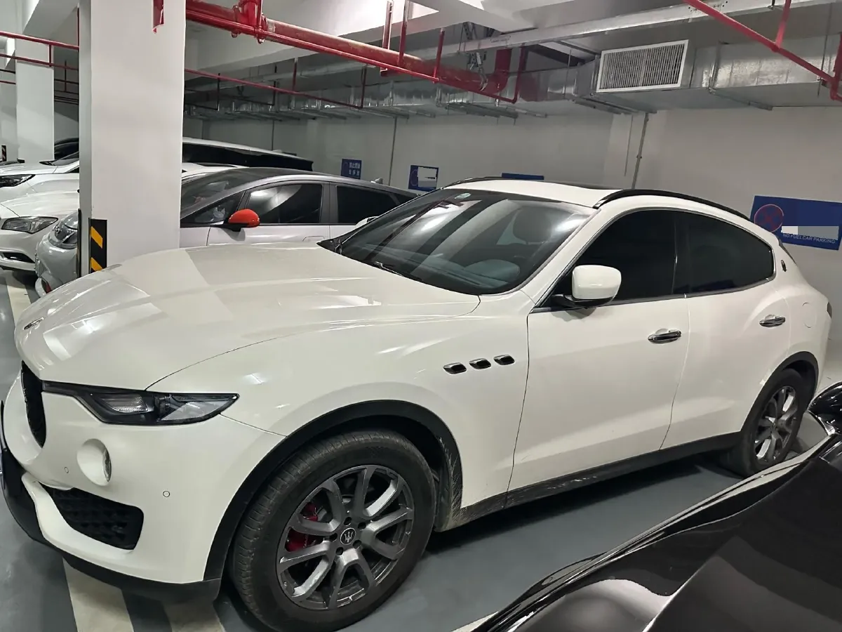2021 Maserati Levante 3.0T 350HP V6 8AT,autocango,china used car exporter,china ev exporter,chinese used car exporter,chinese used ev exporter