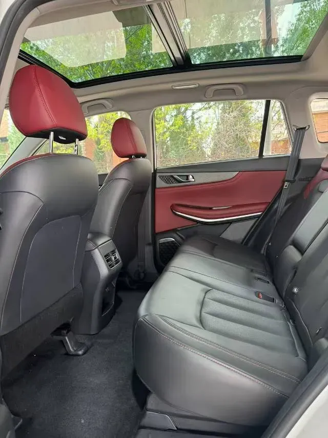 2022 ChangAn CS75 1.5T 180HP L4 7DCT,autocango,china used car exporter,china ev exporter,chinese used car exporter,chinese used ev exporter