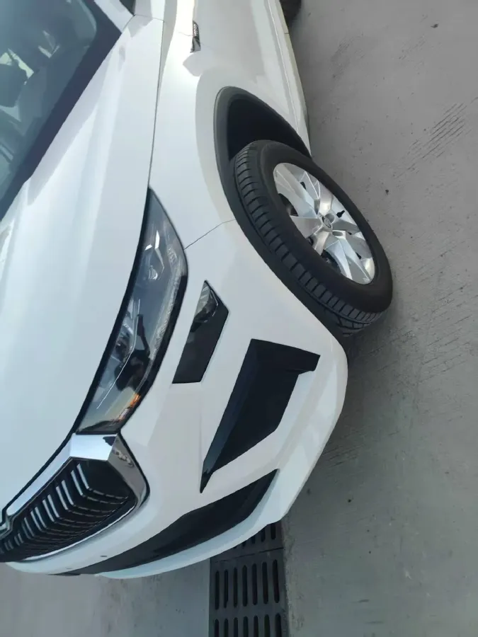 2025 Skoda Kodiak 2.0T 186HP L4 7DCT,autocango,china used car exporter,china ev exporter,chinese used car exporter,chinese used ev exporter