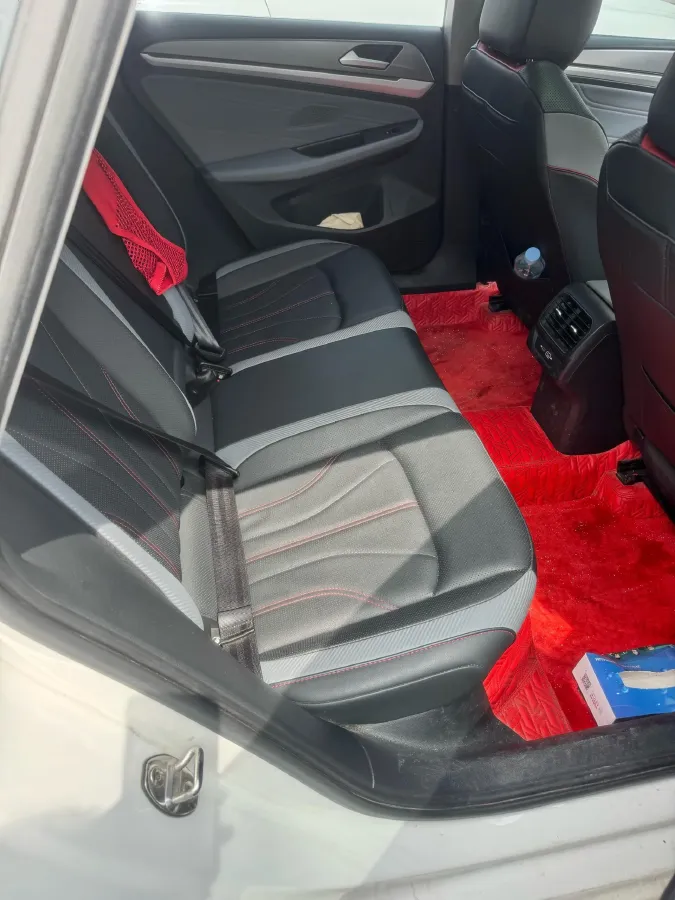 2022 Skoda Superb 2.0T 186HP L4 7DCT,autocango,china used car exporter,china ev exporter,chinese used car exporter,chinese used ev exporter