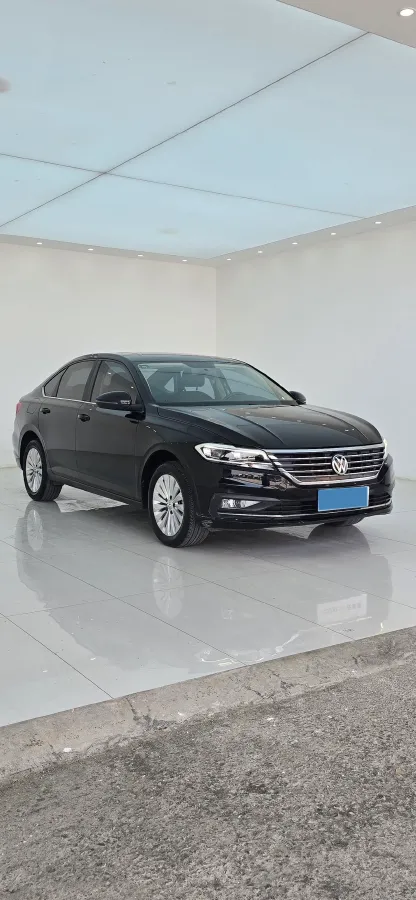 2018 Skoda Karoq 1.4T 150HP L4 7DCT,autocango,china used car exporter,china ev exporter,chinese used car exporter,chinese used ev exporter