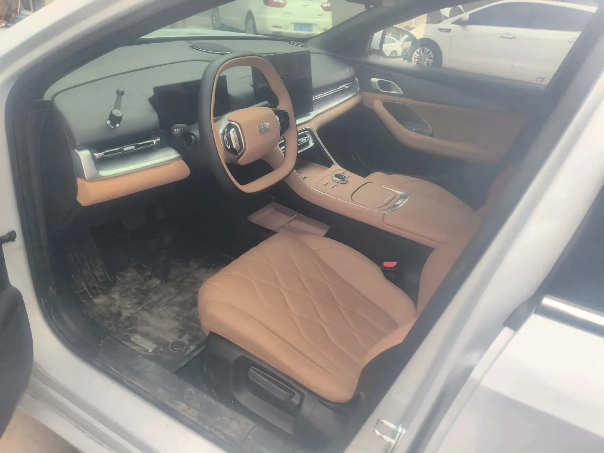 2025 Geely Galaxy A7 1.5L 112HP L4 1DHT PHEV,autocango,china used car exporter,china ev exporter,chinese used car exporter,chinese used ev exporter