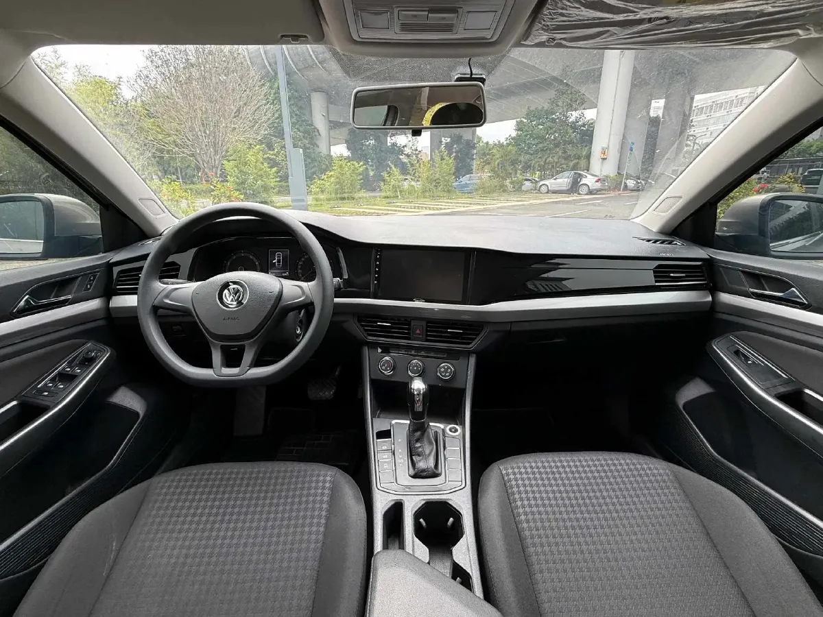 2020 Volkswagen Bora 1.5L 113HP L4 6AT,autocango,china used car exporter,china ev exporter,chinese used car exporter,chinese used ev exporter