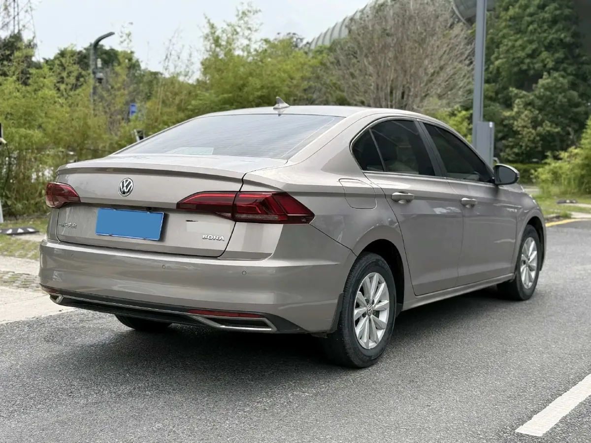 2020 Volkswagen Bora 1.5L 113HP L4 6AT,autocango,china used car exporter,china ev exporter,chinese used car exporter,chinese used ev exporter
