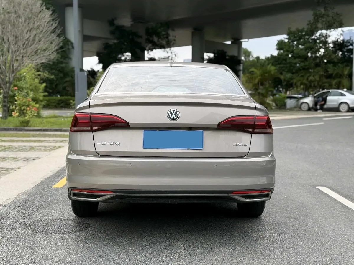 2020 Volkswagen Bora 1.5L 113HP L4 6AT,autocango,china used car exporter,china ev exporter,chinese used car exporter,chinese used ev exporter
