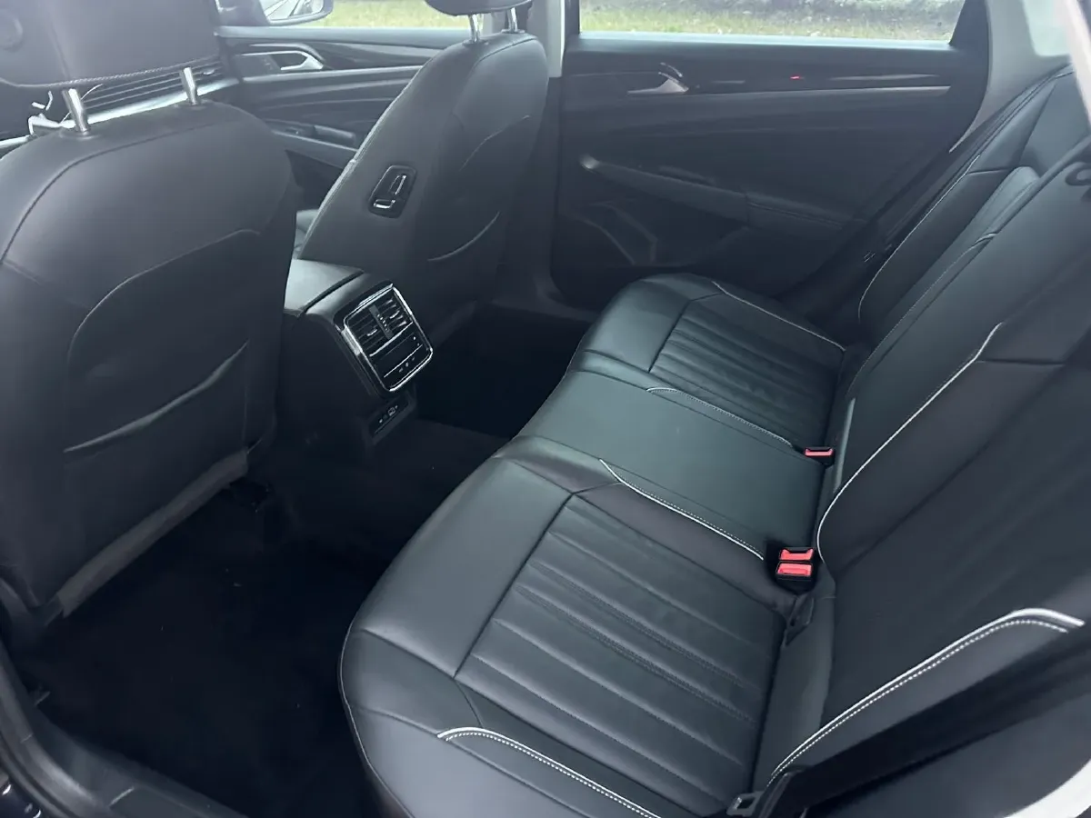 2022 Skoda Kodiak GT 2.0T 186HP L4 7DCT,autocango,china used car exporter,china ev exporter,chinese used car exporter,chinese used ev exporter