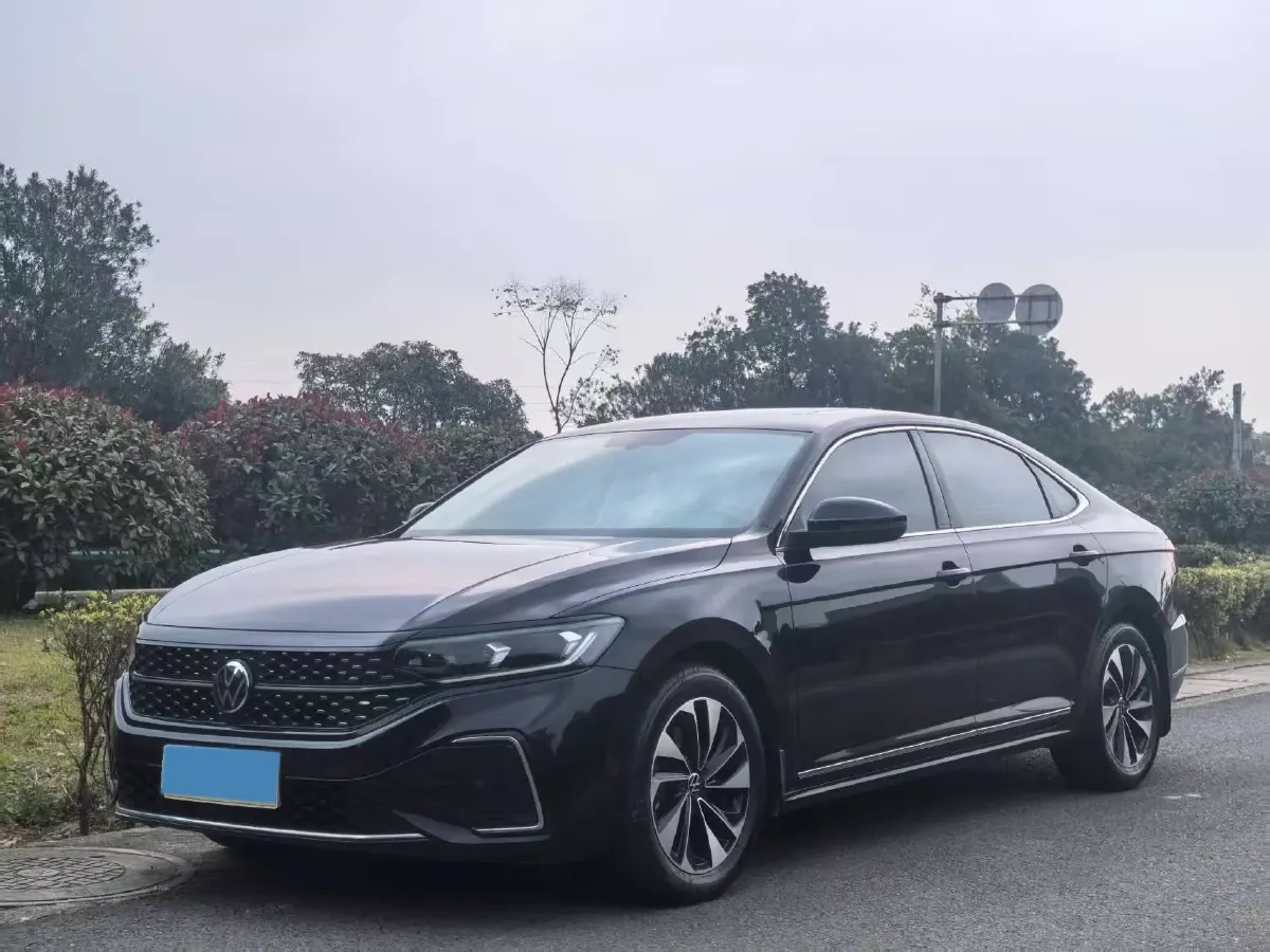 2022 Skoda Kodiak GT 2.0T 186HP L4 7DCT,autocango,china used car exporter,china ev exporter,chinese used car exporter,chinese used ev exporter