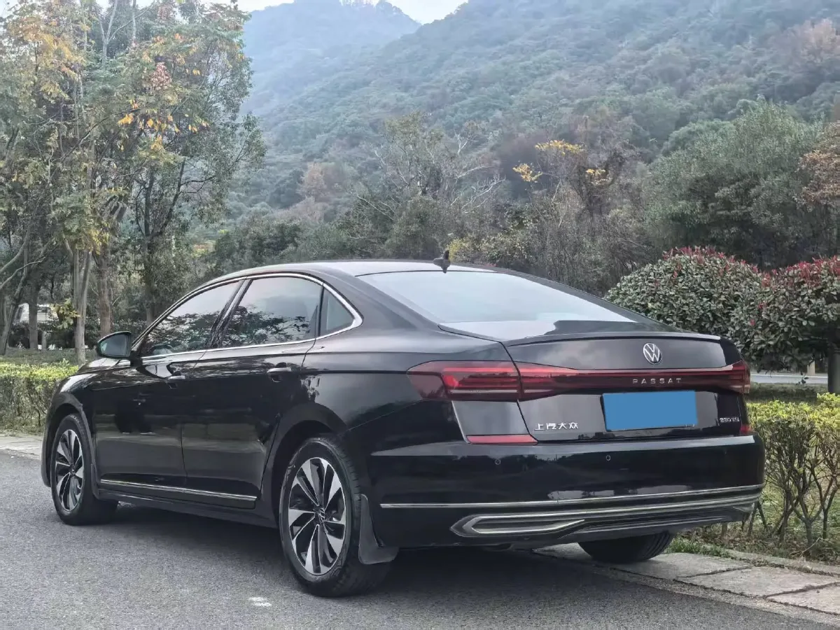 2022 Skoda Kodiak GT 2.0T 186HP L4 7DCT,autocango,china used car exporter,china ev exporter,chinese used car exporter,chinese used ev exporter