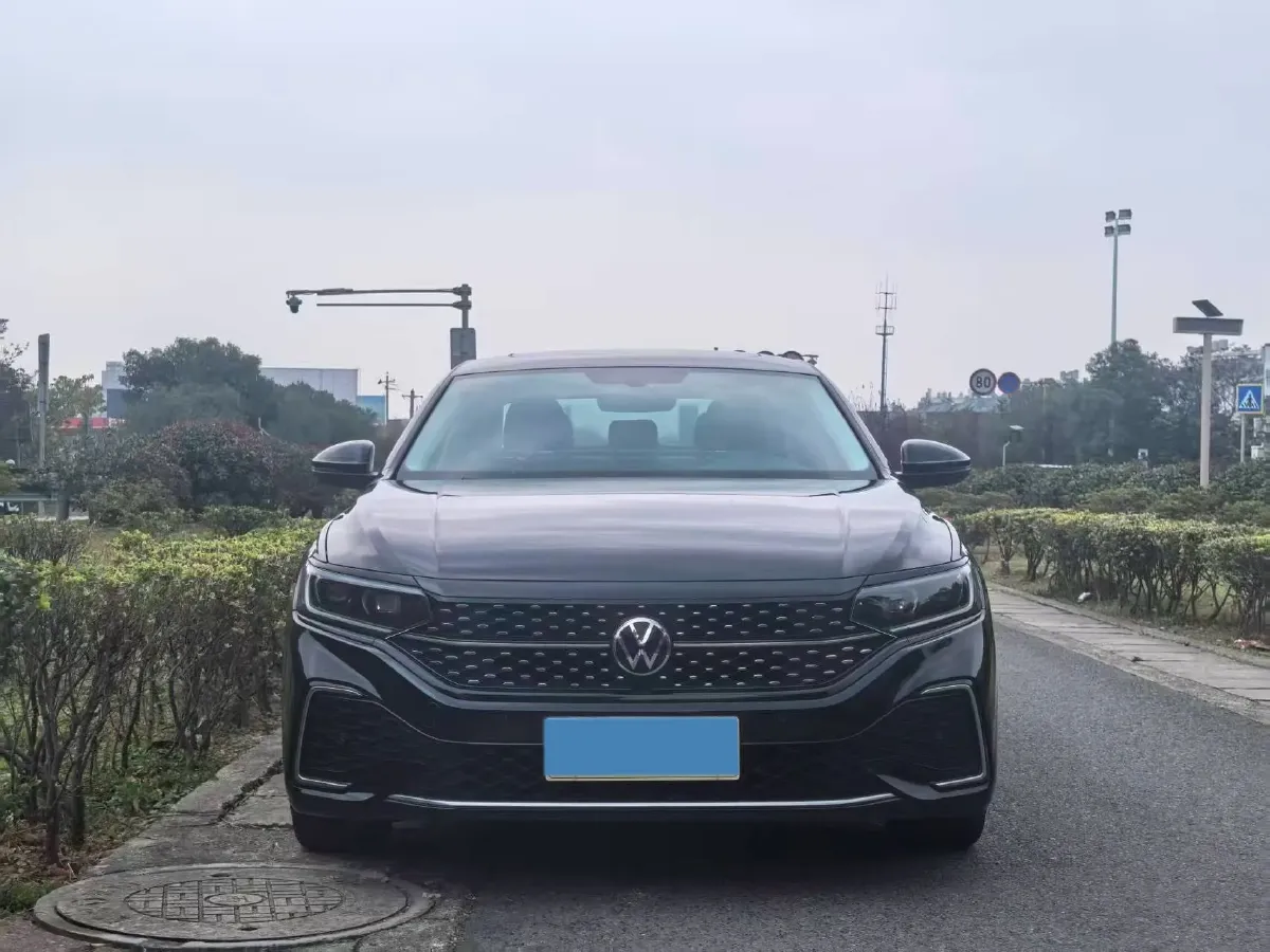 2022 Skoda Kodiak GT 2.0T 186HP L4 7DCT,autocango,china used car exporter,china ev exporter,chinese used car exporter,chinese used ev exporter