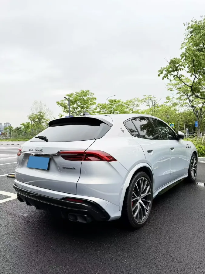 2022 Maserati Levante 3.0T 350HP V6 8AT,autocango,china used car exporter,china ev exporter,chinese used car exporter,chinese used ev exporter