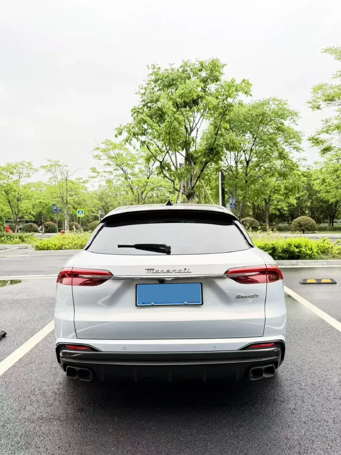 2022 Maserati Levante 3.0T 350HP V6 8AT,autocango,china used car exporter,china ev exporter,chinese used car exporter,chinese used ev exporter