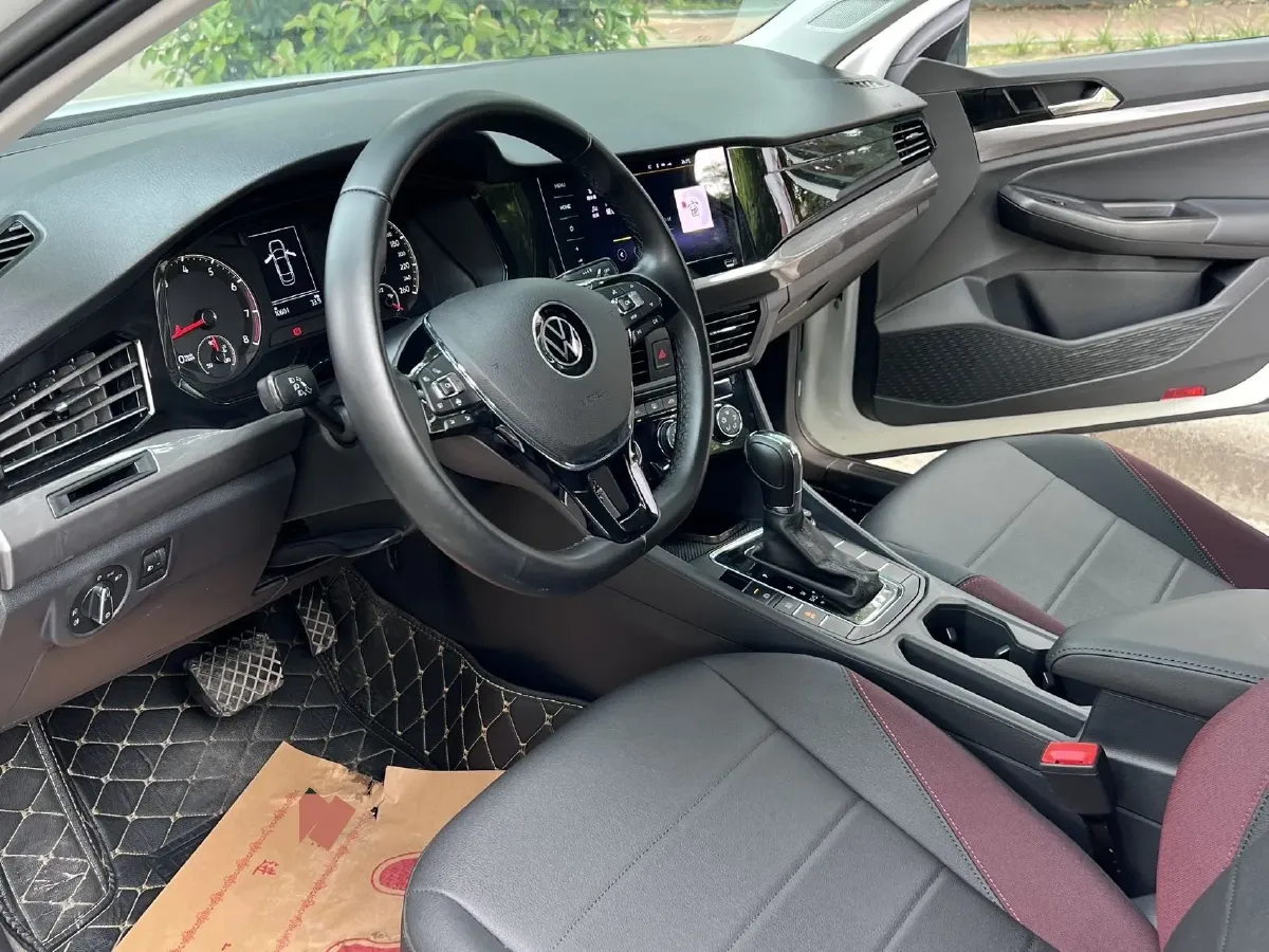 2021 Volkswagen Bora 1.5L 113HP L4 6AT,autocango,china used car exporter,china ev exporter,chinese used car exporter,chinese used ev exporter