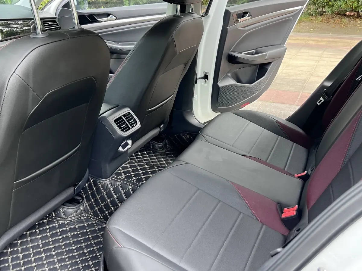 2021 Volkswagen Bora 1.5L 113HP L4 6AT,autocango,china used car exporter,china ev exporter,chinese used car exporter,chinese used ev exporter