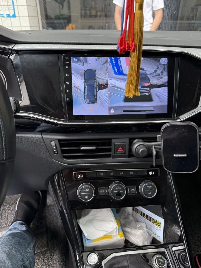 2019 Jeep Cherokee 2.0T 234HP L4 9AT,autocango,china used car exporter,china ev exporter,chinese used car exporter,chinese used ev exporter