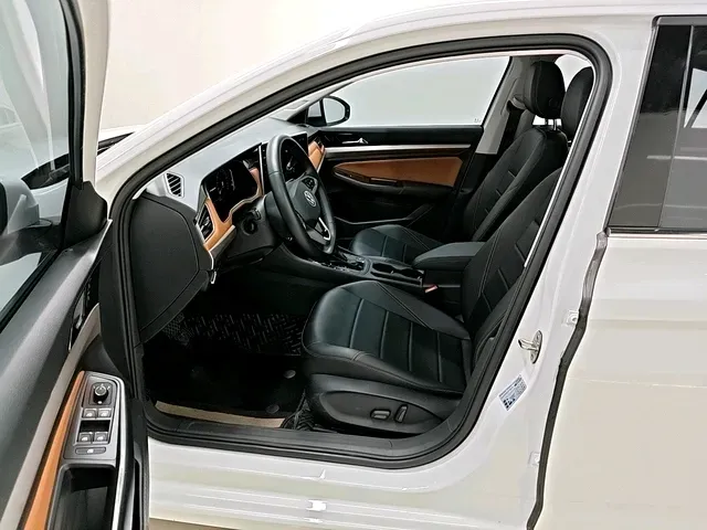 2023 Volkswagen Bora 1.2T 116HP L4 7DCT,autocango,china used car exporter,china ev exporter,chinese used car exporter,chinese used ev exporter