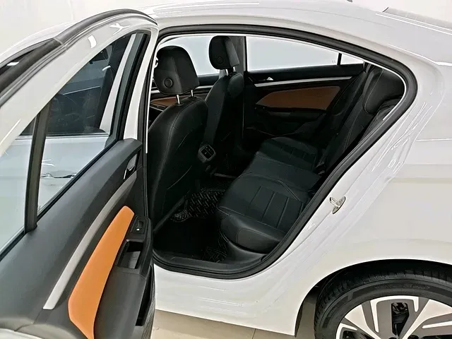 2023 Volkswagen Bora 1.2T 116HP L4 7DCT,autocango,china used car exporter,china ev exporter,chinese used car exporter,chinese used ev exporter