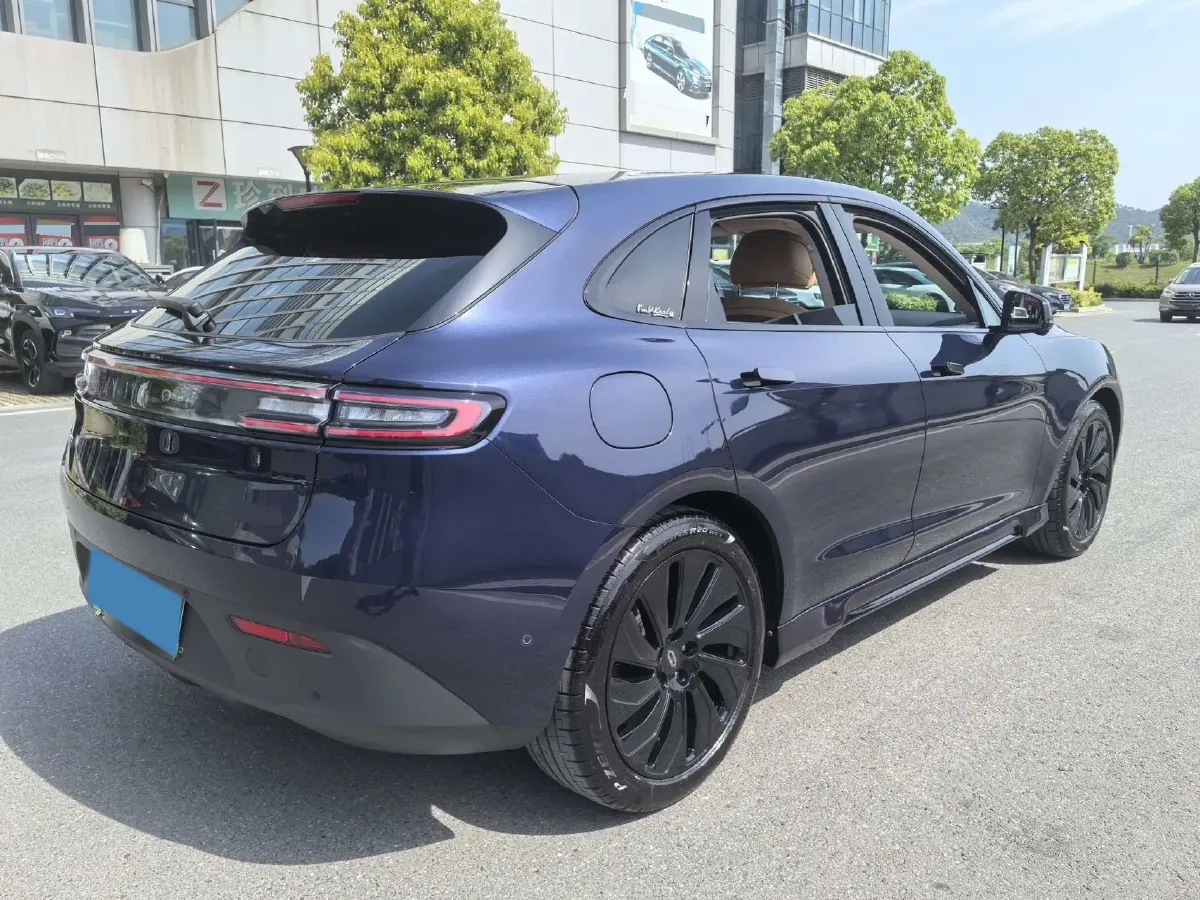 2022 Infiniti Q50L 2.0T 211HP L4 7AT,autocango,china used car exporter,china ev exporter,chinese used car exporter,chinese used ev exporter