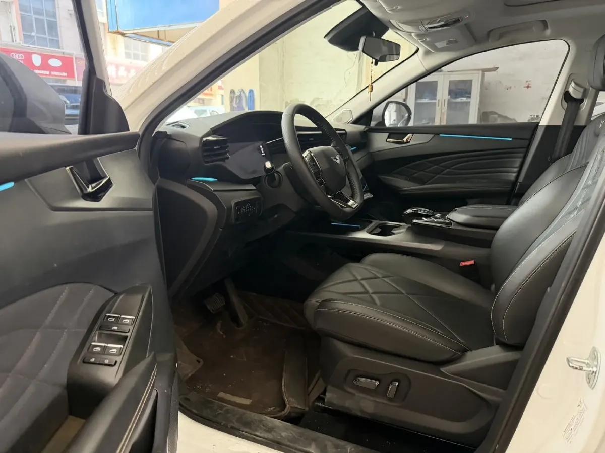 2023 KaiYi KunLun 2.0T 254HP L4 7DCT,autocango,china used car exporter,china ev exporter,chinese used car exporter,chinese used ev exporter