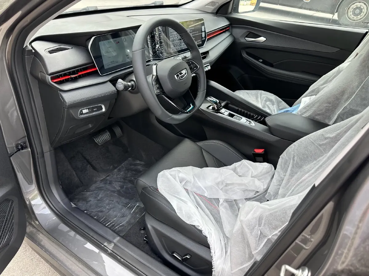 2024 Geely Binray 1.5T 181HP L4 7DCT,autocango,china used car exporter,china ev exporter,chinese used car exporter,chinese used ev exporter