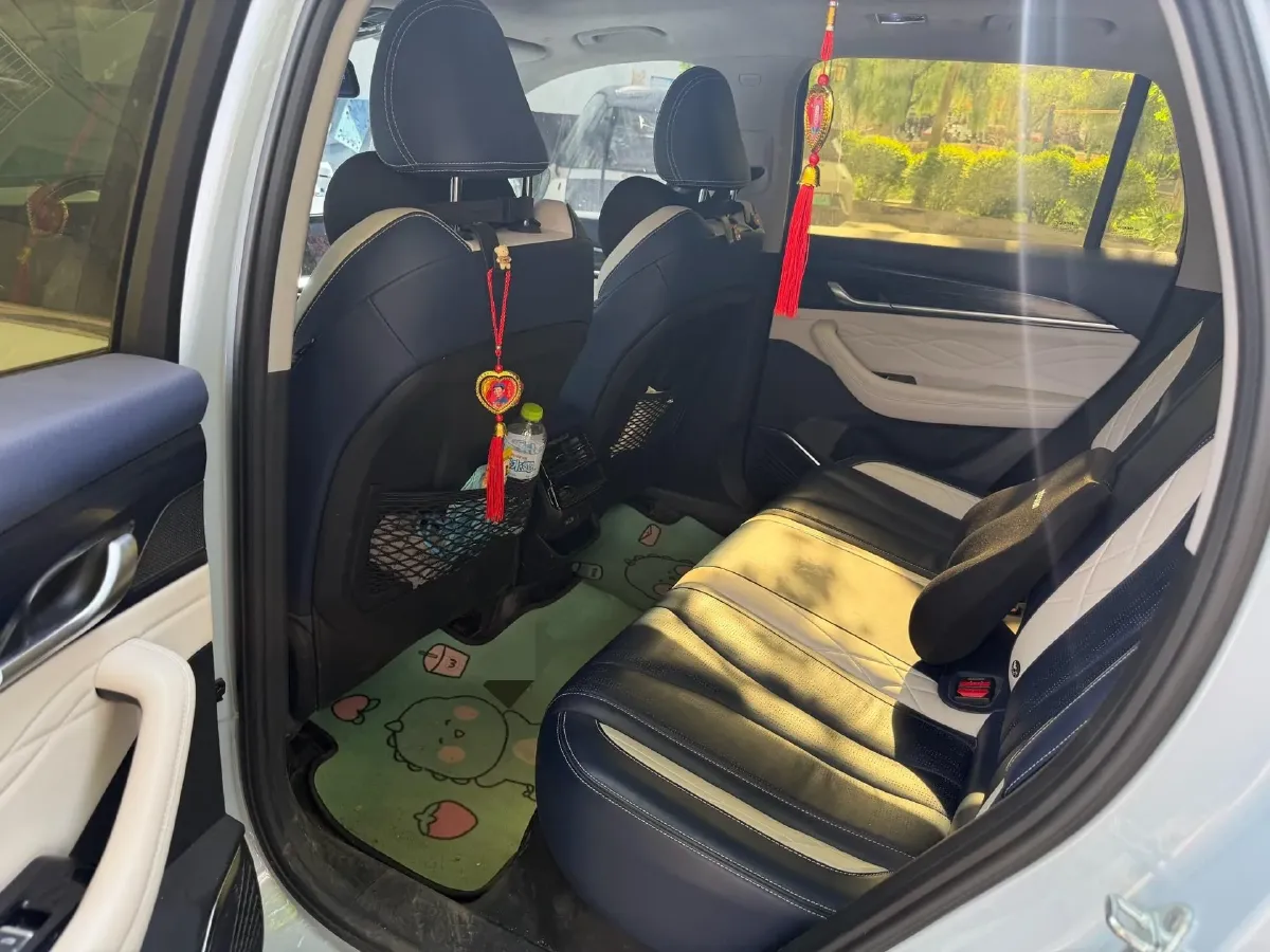 2022 Citroen C5 X 1.6T 175HP L4 8AT,autocango,china used car exporter,china ev exporter,chinese used car exporter,chinese used ev exporter