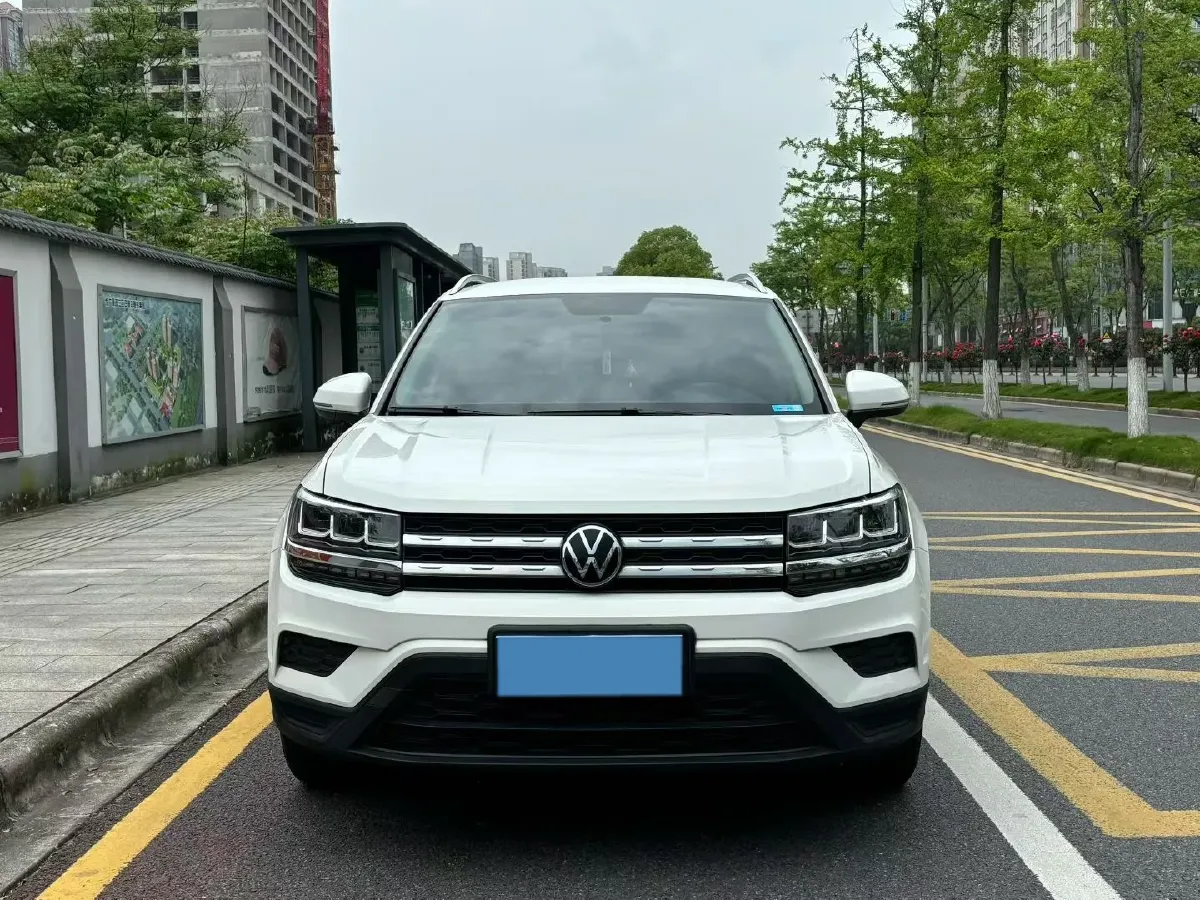 2021 Volkswagen Tharu 1.4T 150HP L4 7DCT,autocango,china used car exporter,china ev exporter,chinese used car exporter,chinese used ev exporter